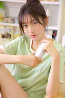 年轻的女教师2裸体